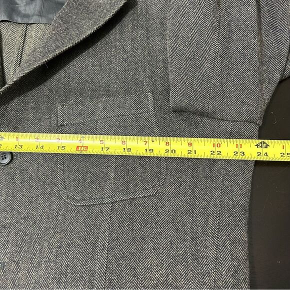 Faconnable Men’s 100% Wool Sport Coat Jacket Blazer Herringbone Gray Sz L - Picture 14 of 16
